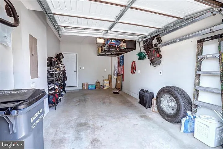 20752 Wood Quay Dr — Photo 20