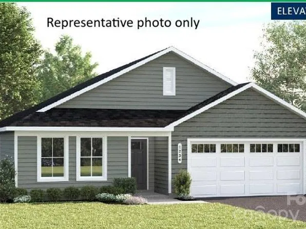658 Maplin Gardens St, Lancaster, SC 29720
