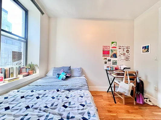 Rented by ERNY LLC | media 14