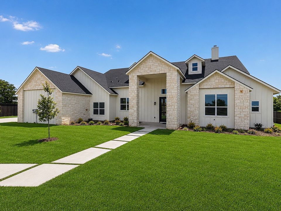 1st image of 521 Fox Hill Ct