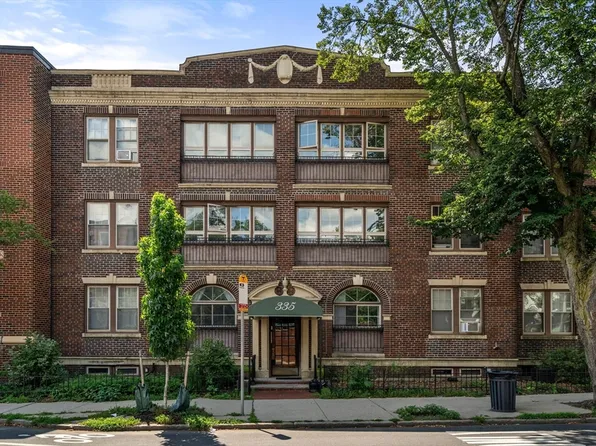 335 S Huntington Ave APT 12, Jamaica Plain, MA 02130