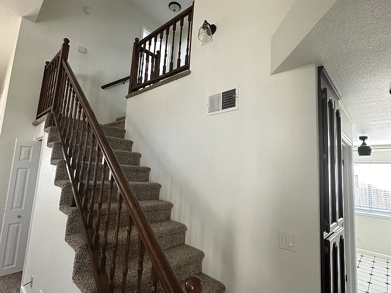 8224 Silverside Dr — Photo 3