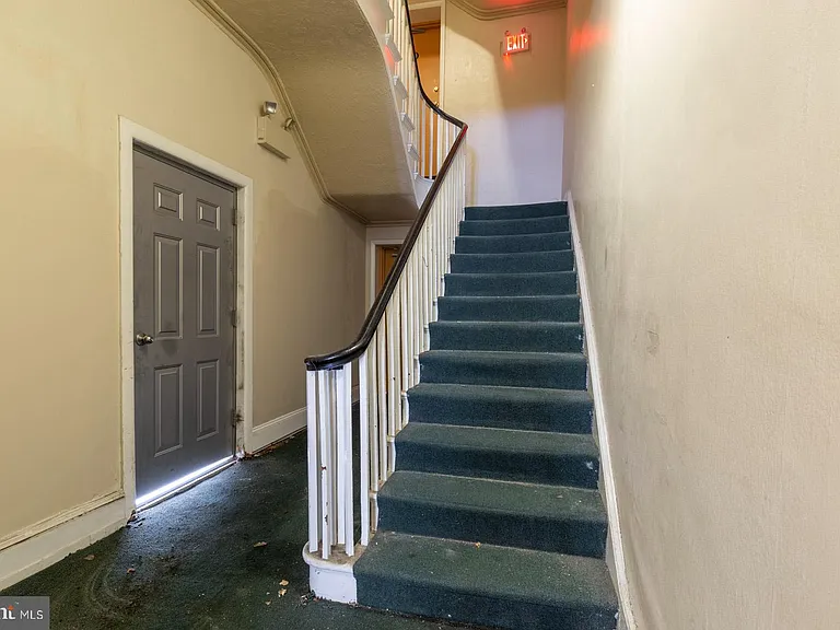 540 N 4th St #E — Photo 19