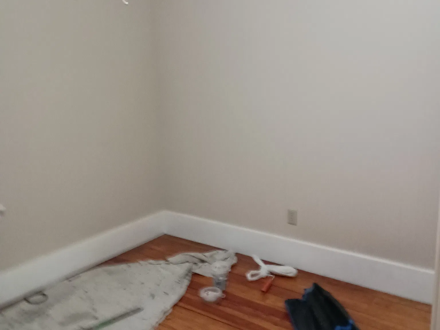 3 bed, 1.5 bath, 2000 sqft, $2,500 — Photo 2