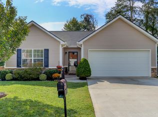 6228 E McMillan Creek Dr, Knoxville, TN 37924