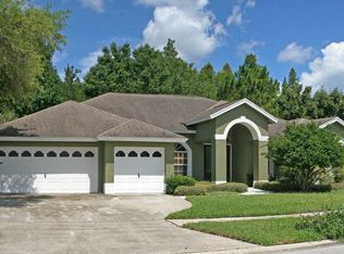 18938 Saint Laurent Dr, Lutz, FL 33558