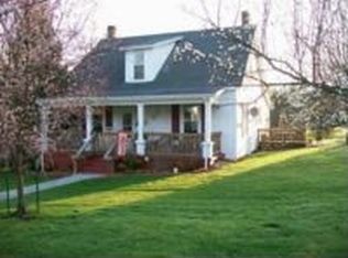 117 Kirkwood St, Glade Spring, VA 24340