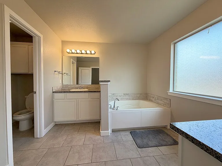 6906 Wagon Ct — Photo 19