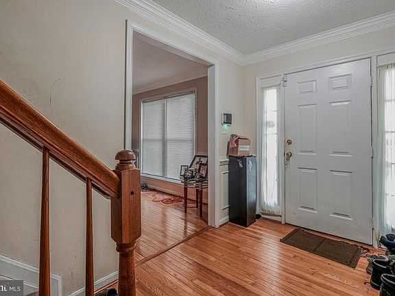5th image of 8502 Branchwood Cir