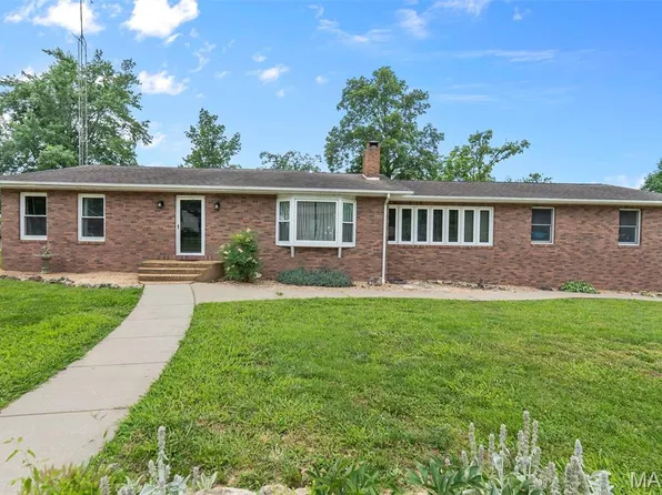 815 Ridge Dr, Perryville, MO 63775