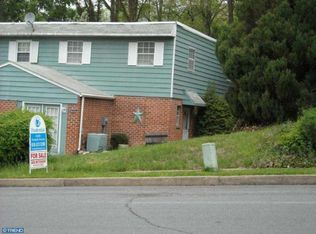 846 Rabbit Ln, Reading, PA 19606