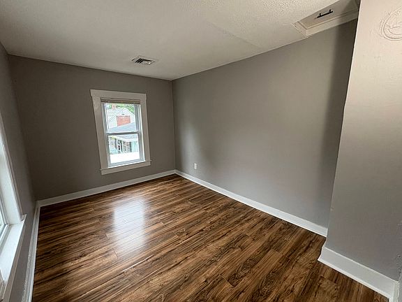5th image of 73 Burr St #2