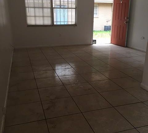 2nd image of 1700 E Idell St APT A