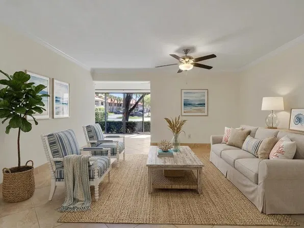 1111 Duncan Circle #104, Palm Beach Gardens, FL 33418