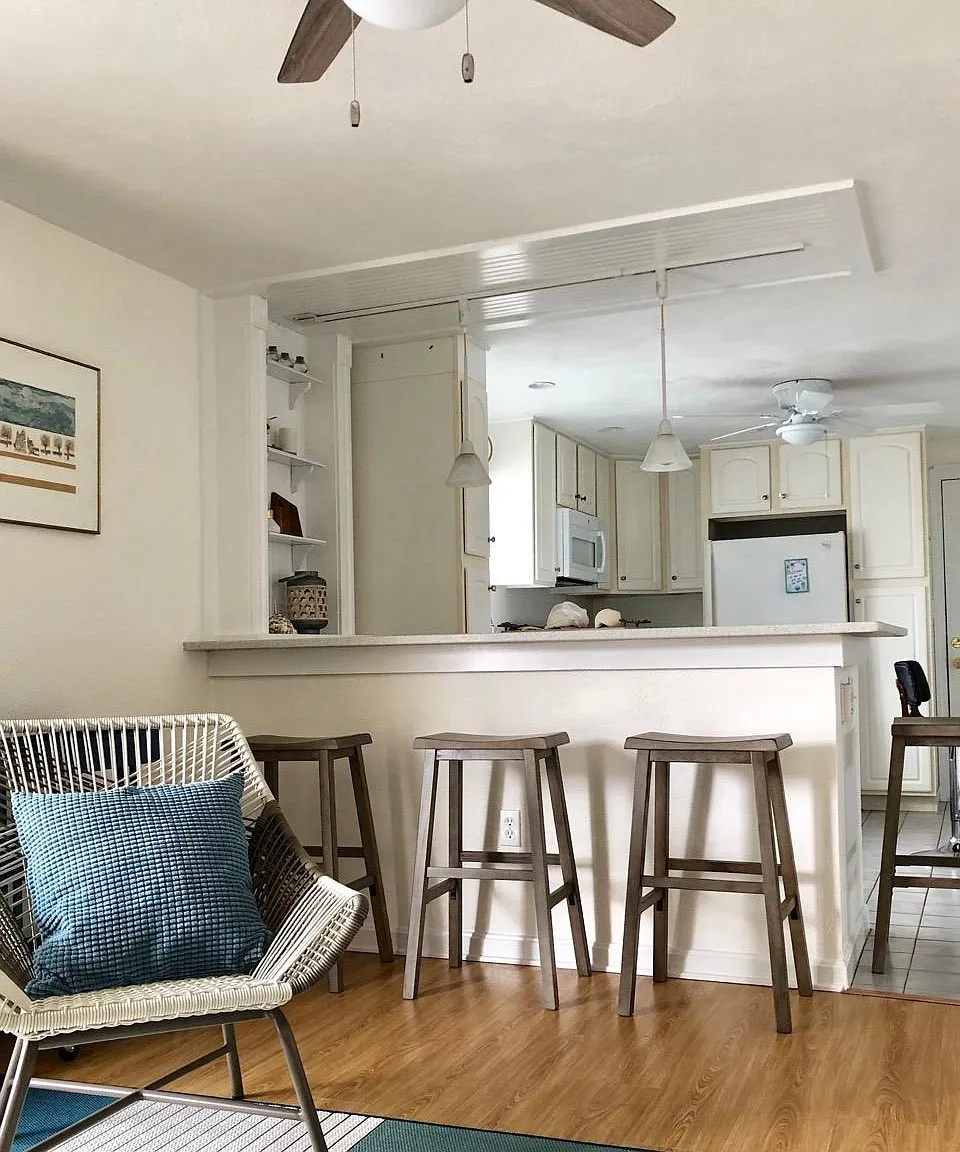 68 Kings Hwy — Photo 1