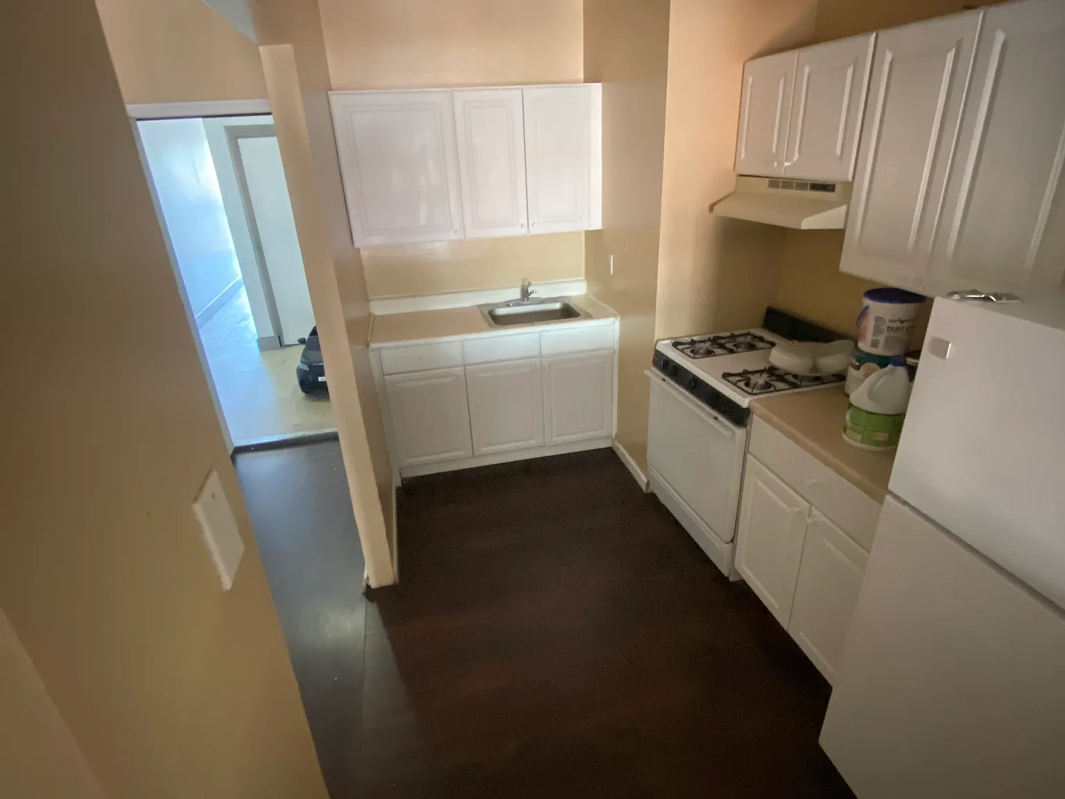 2 bed, $1,600 — Photo 1