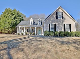 404 Bellway Ct, Tyrone, GA 30290