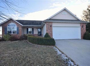 128 Shadowbrooke, Troy, IL 62294