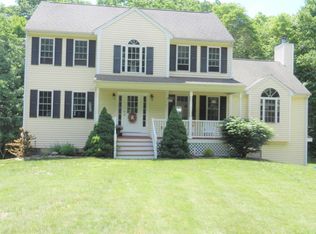 134 Walnut St, Douglas, MA 01516