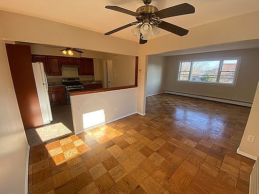 2nd image of 3153 Lafayette Ave #3