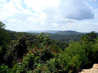 2 Indian Ridge Dr, Tellico Plains, TN 37385