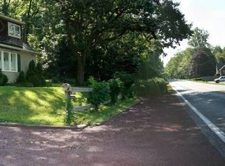 435 Bullfrog Valley Rd, Hummelstown, PA 17036