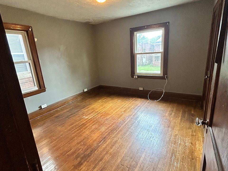 1206 10th Ave Huntington WV | Zillow