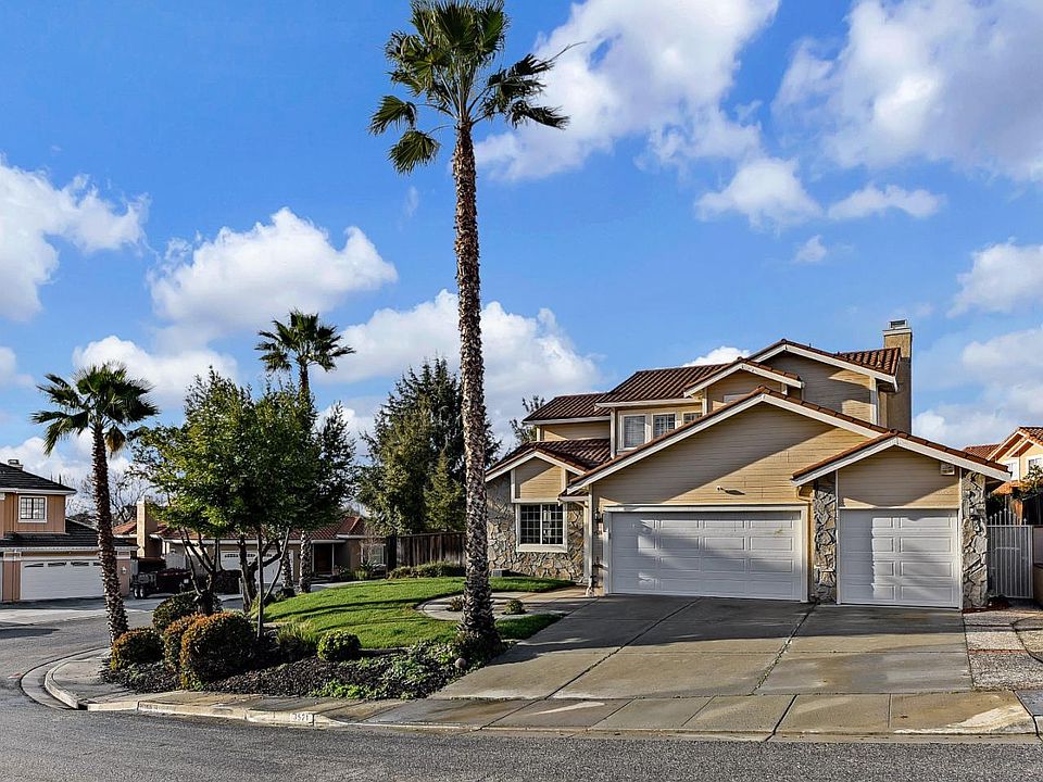 1st image of 3521 Darknell Ct