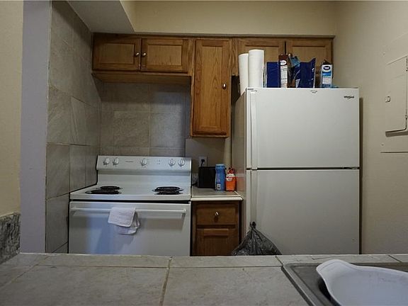 2nd image of 4101 Hessmer Ave APT 317