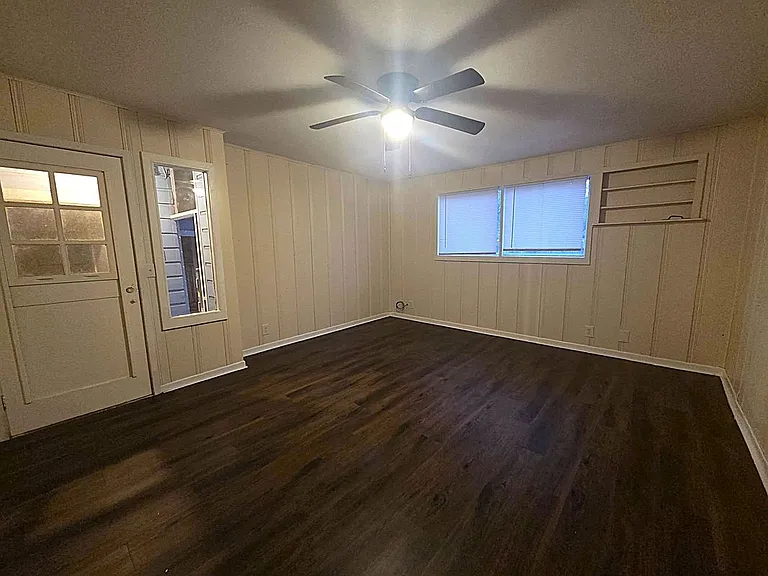 1204 W Lee Ave — Photo 8