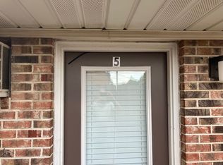 114 W Washington, Waynetown, IN 47990