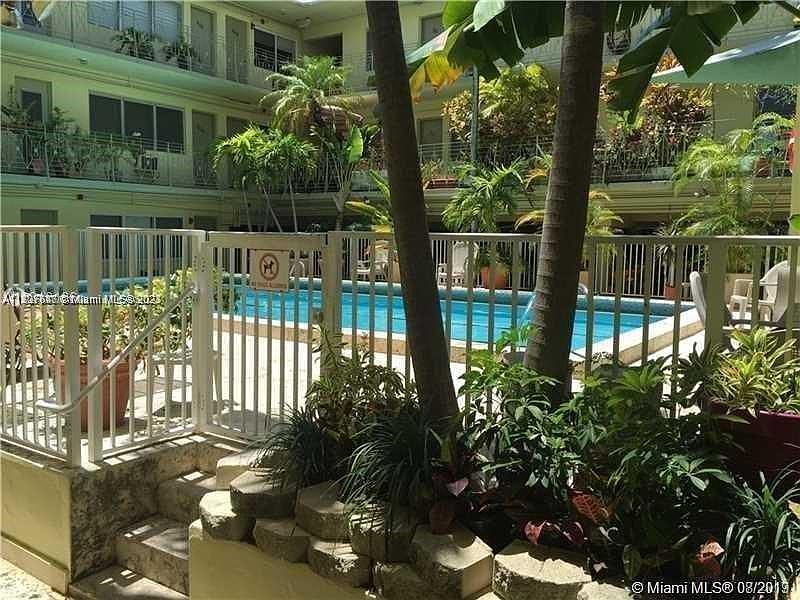 1st image of 835 Lenox Ave APT 204