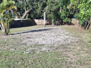 102 Pearl Ave N, Nokomis, FL 34275