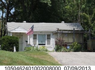 9534 Swartz Rd, Kansas City, KS 66111