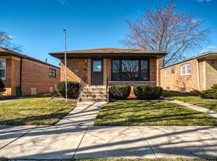 9848 S Muskegon Ave, Chicago, IL 60617