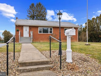 5107 Sunset Dr, Harrisburg, PA, 17112