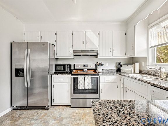 5th image of 17505 Sadberg Dr
