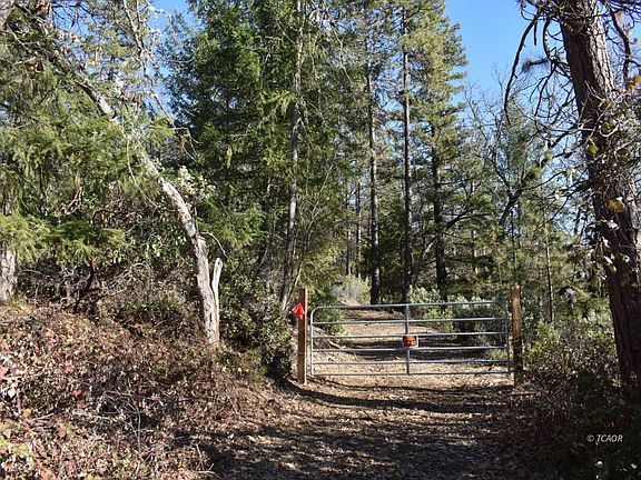 3rd image of 310 Reservoir Rd
