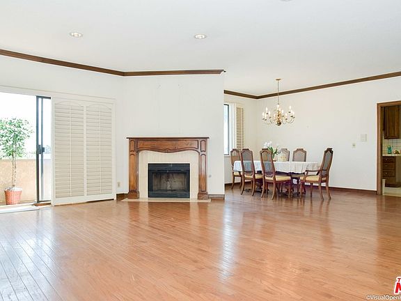 5th image of 828 S Bedford St APT 302