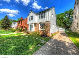 857 Keystone Dr, Cleveland Heights, OH