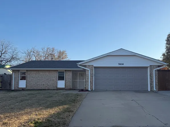 7616 NW Taylor Ave, Lawton, OK 73505