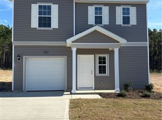 284 Happy Trail Rd, Aberdeen, NC 28315