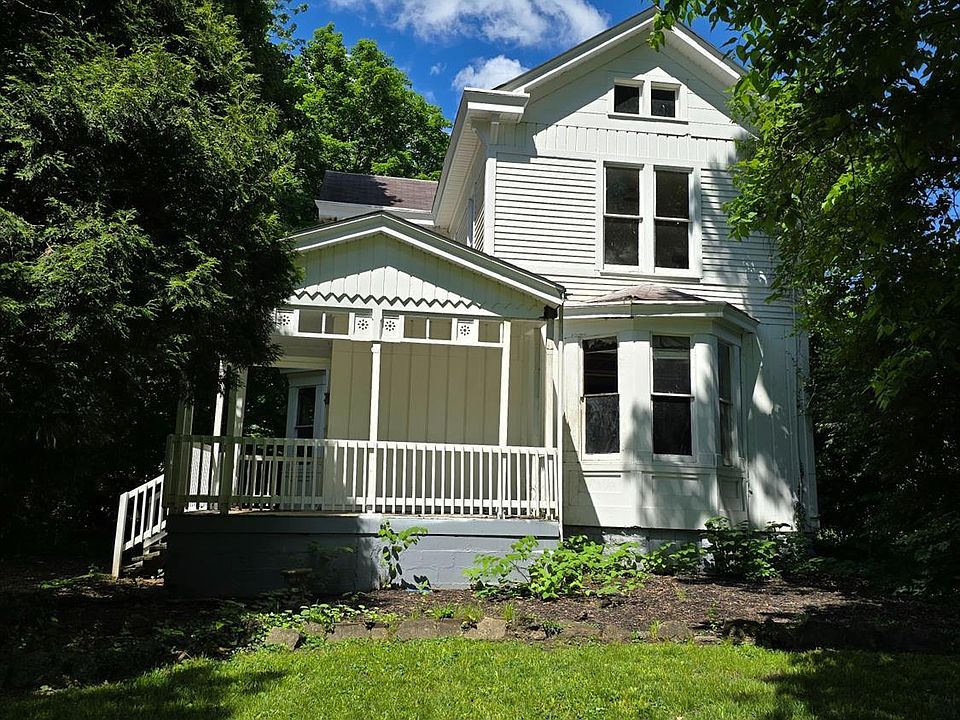 1st image of 4437 Station Ave