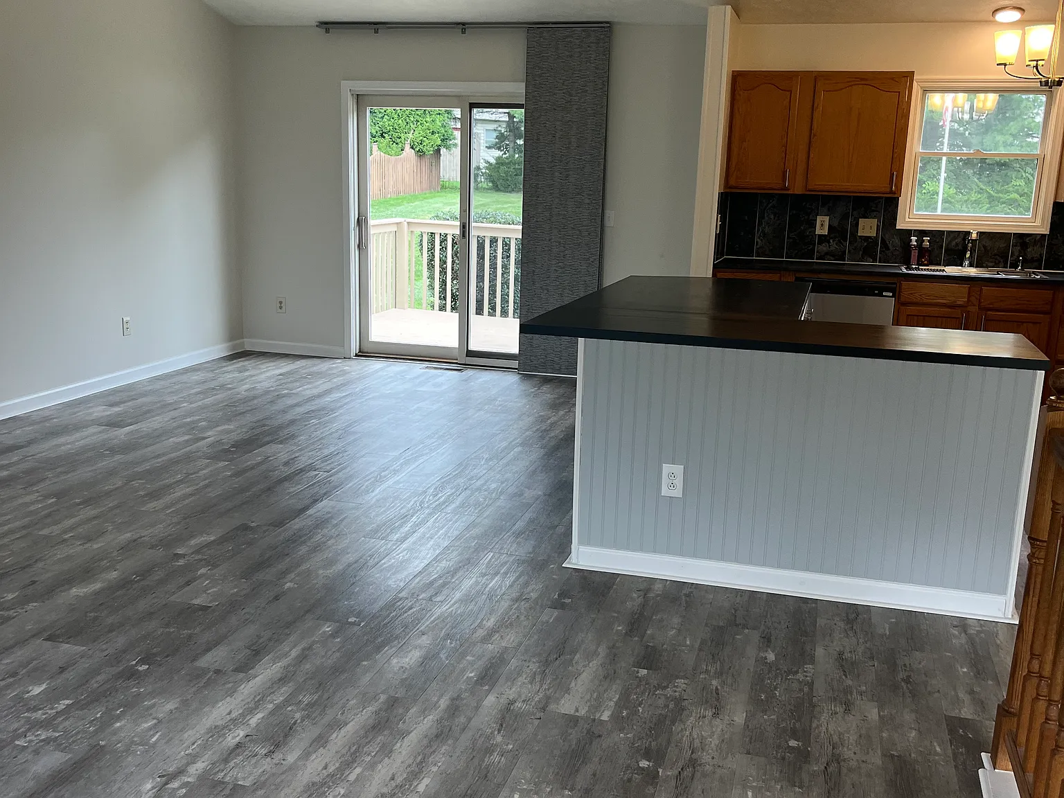 3 bed, $1,975 — Photo 4