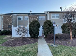 2908 State Hill Rd APT H2, Wyomissing, PA 19610