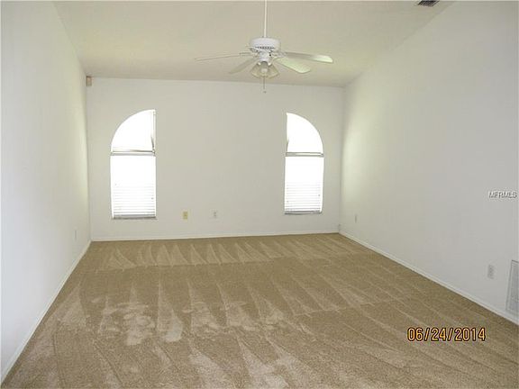 5th image of 2012 Chapman Oaks Dr