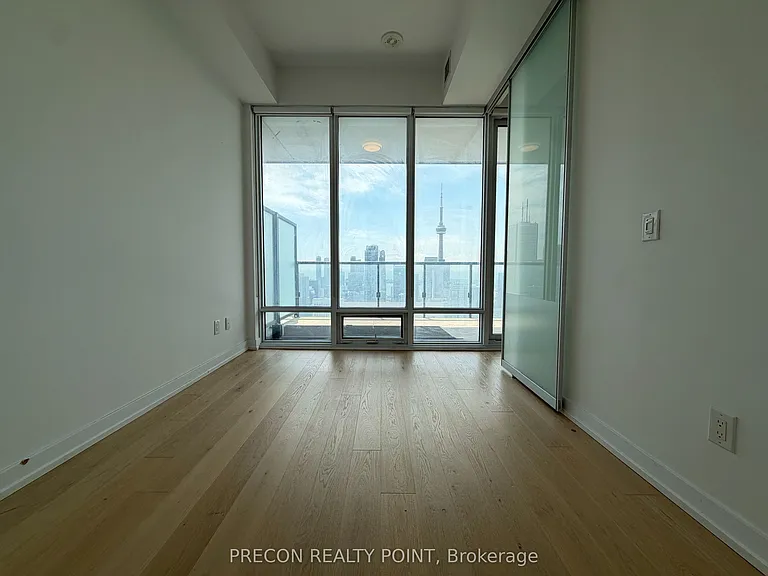 488 University Ave #4308 — Photo 5