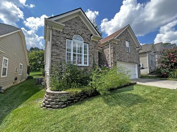 2034 Spring Branch Dr, Madison, TN 37115