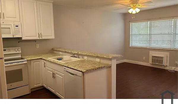 47 Waltham E #47-B — Photo 4