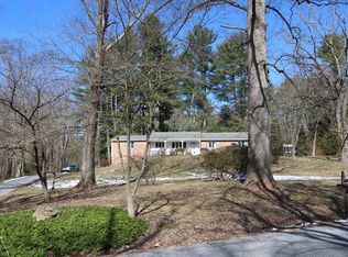 1 Fox Ln, Newark, DE 19711